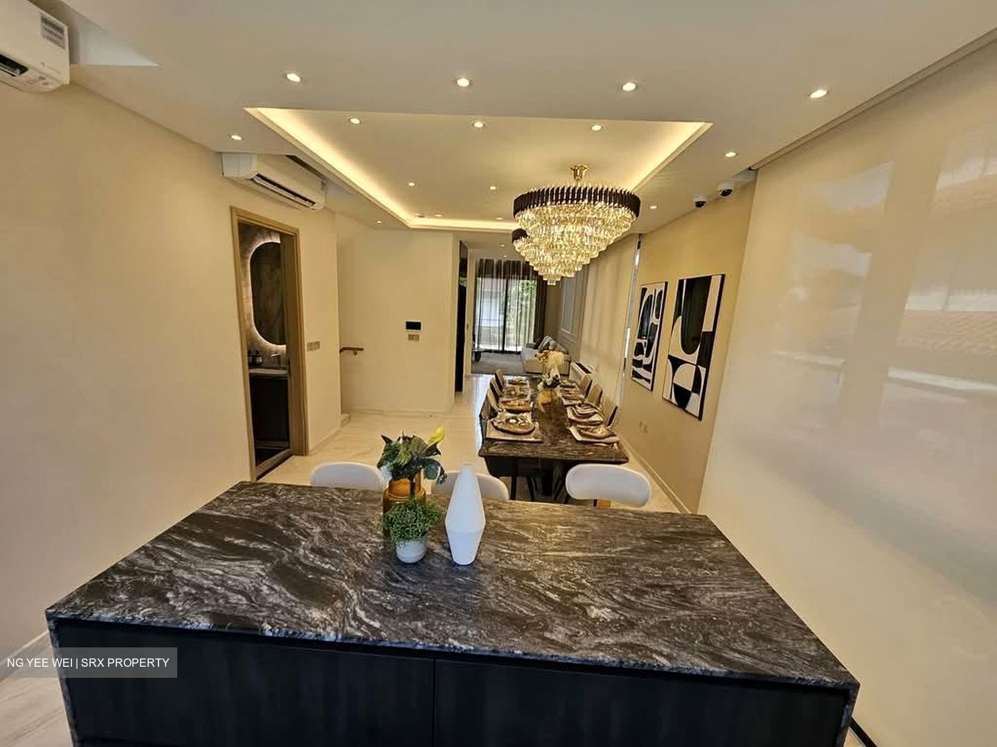 Shrewsbury Road (D11), Terrace #588579341